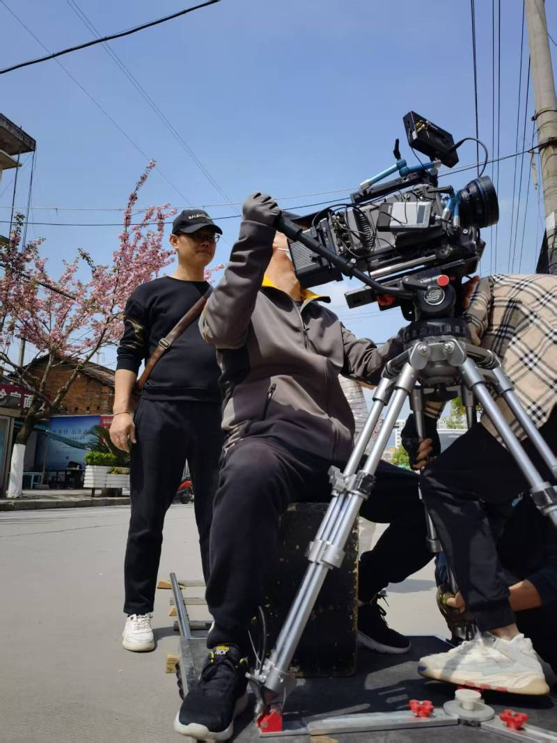 浑源县广告片拍摄：快消品牌爆款之选，网感内容适配社媒传播！