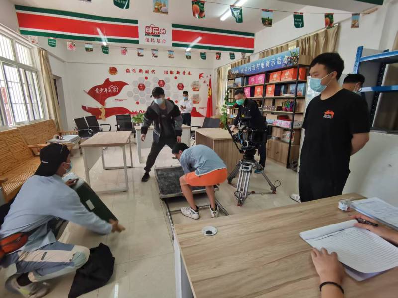 浑源县广告片拍摄公司：极简主义践行者，少即是多的视觉哲学